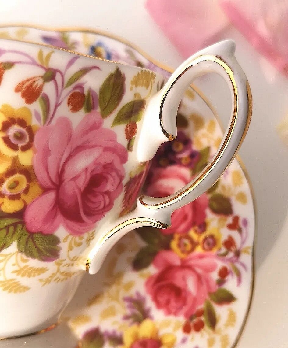 Tasse vintage Royal Albert, de collection