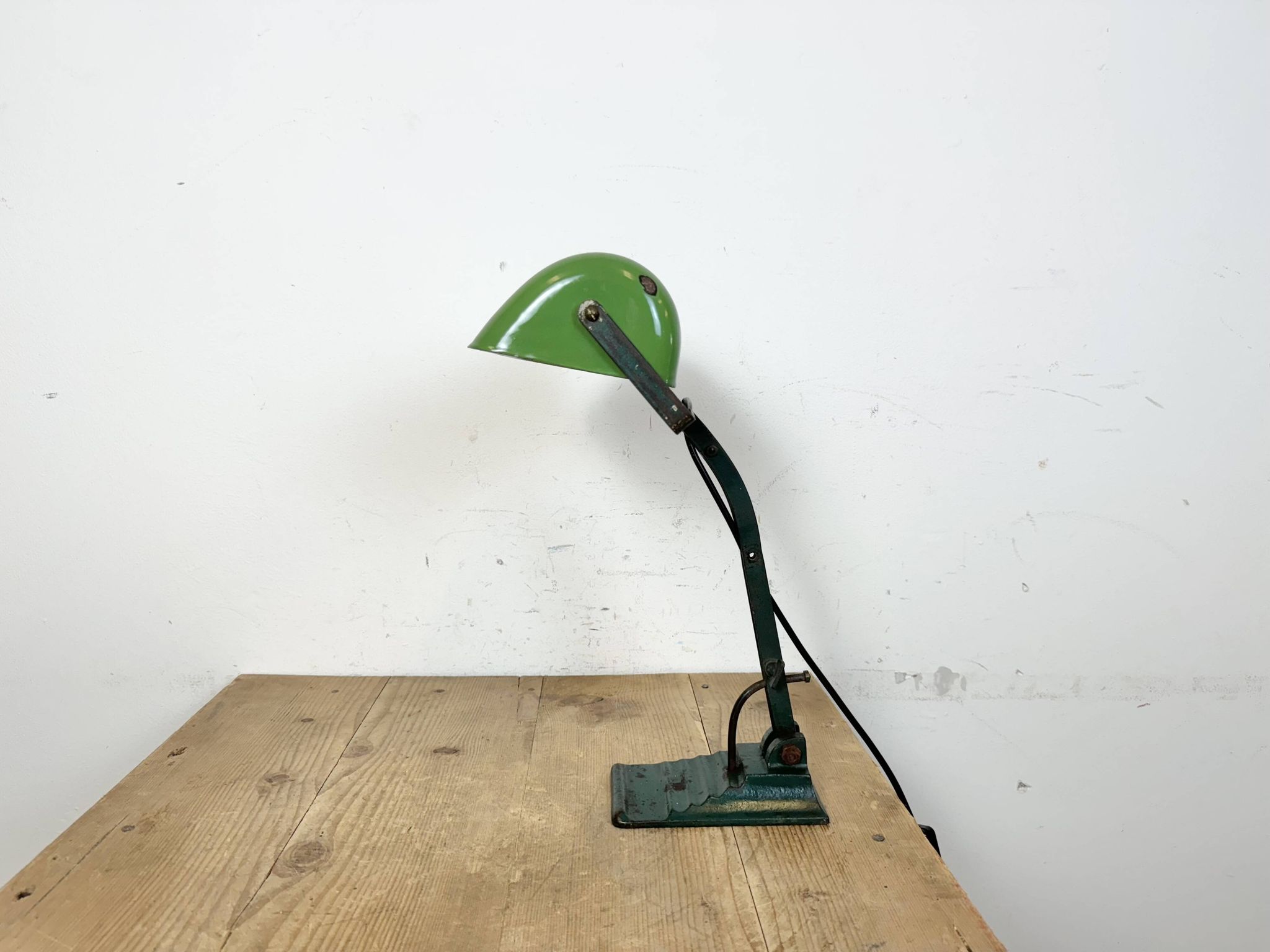 Vintage Green Enamel Bank Lamp, 1950s