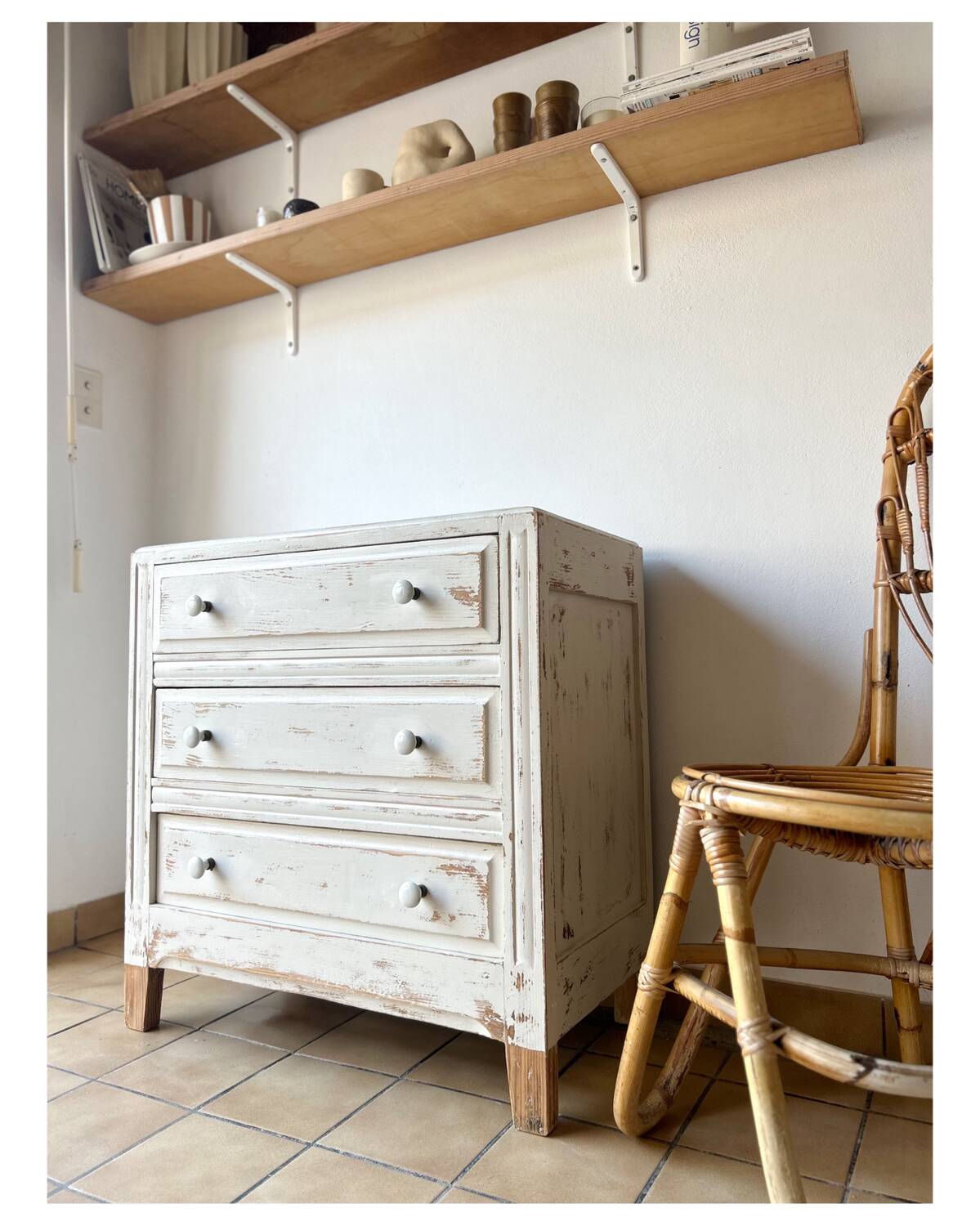 Vintage chest of drawers