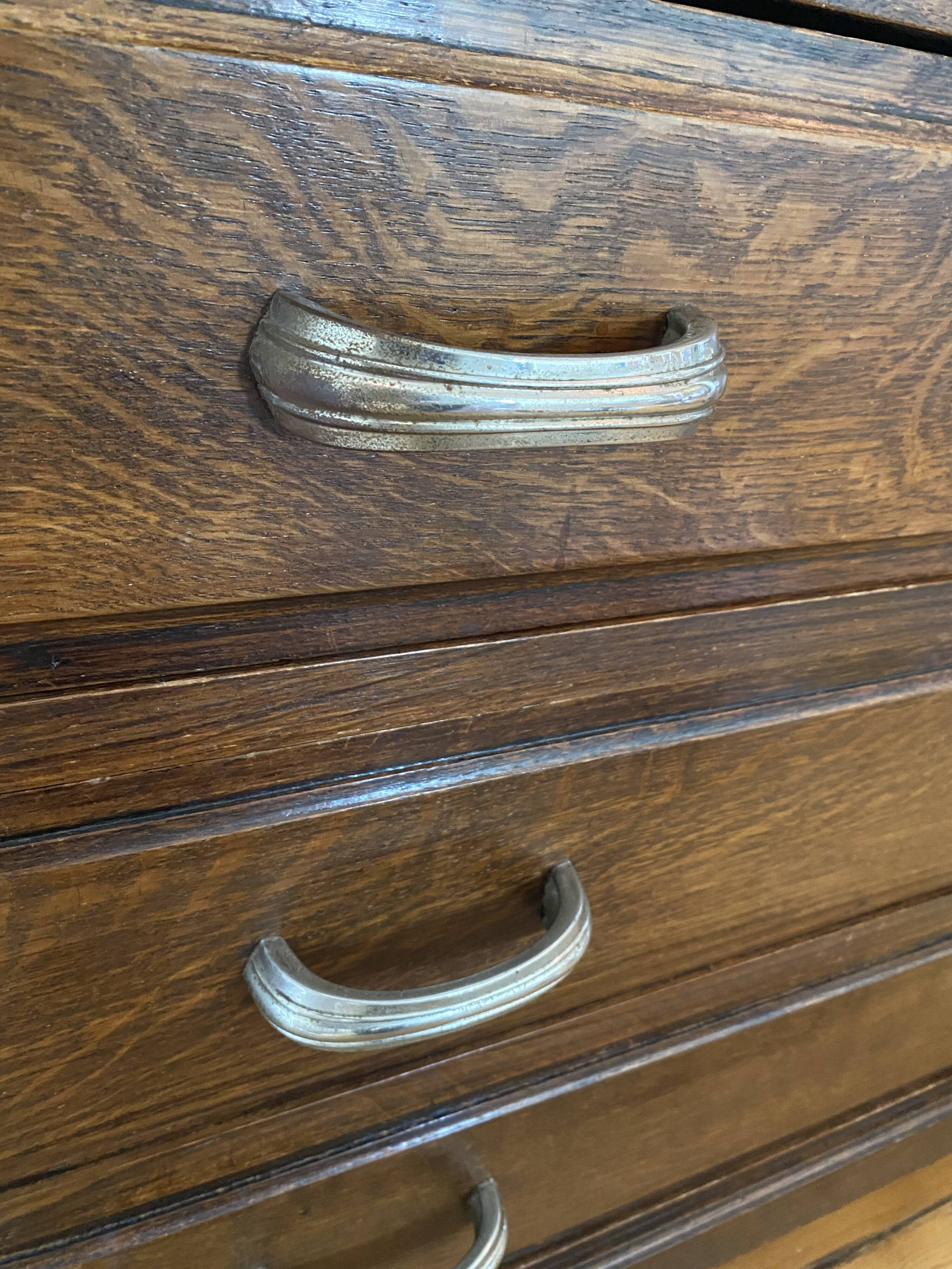 Wooden chest of drawers from the early 20th century