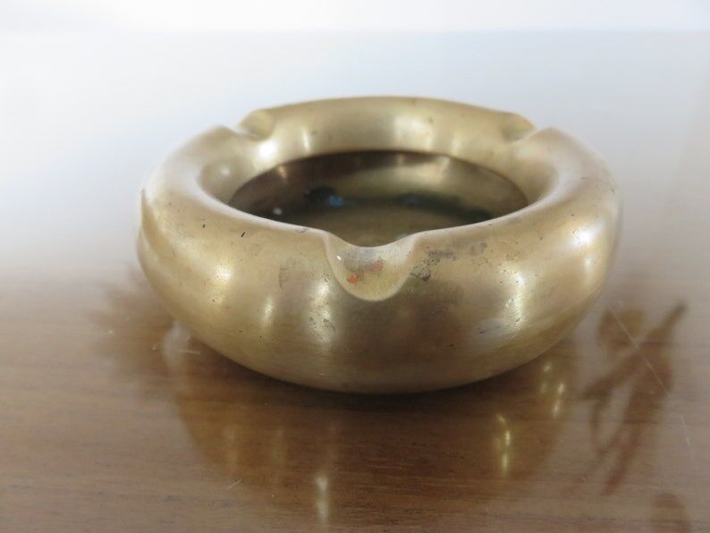Round brass ashtray 60s 70s
