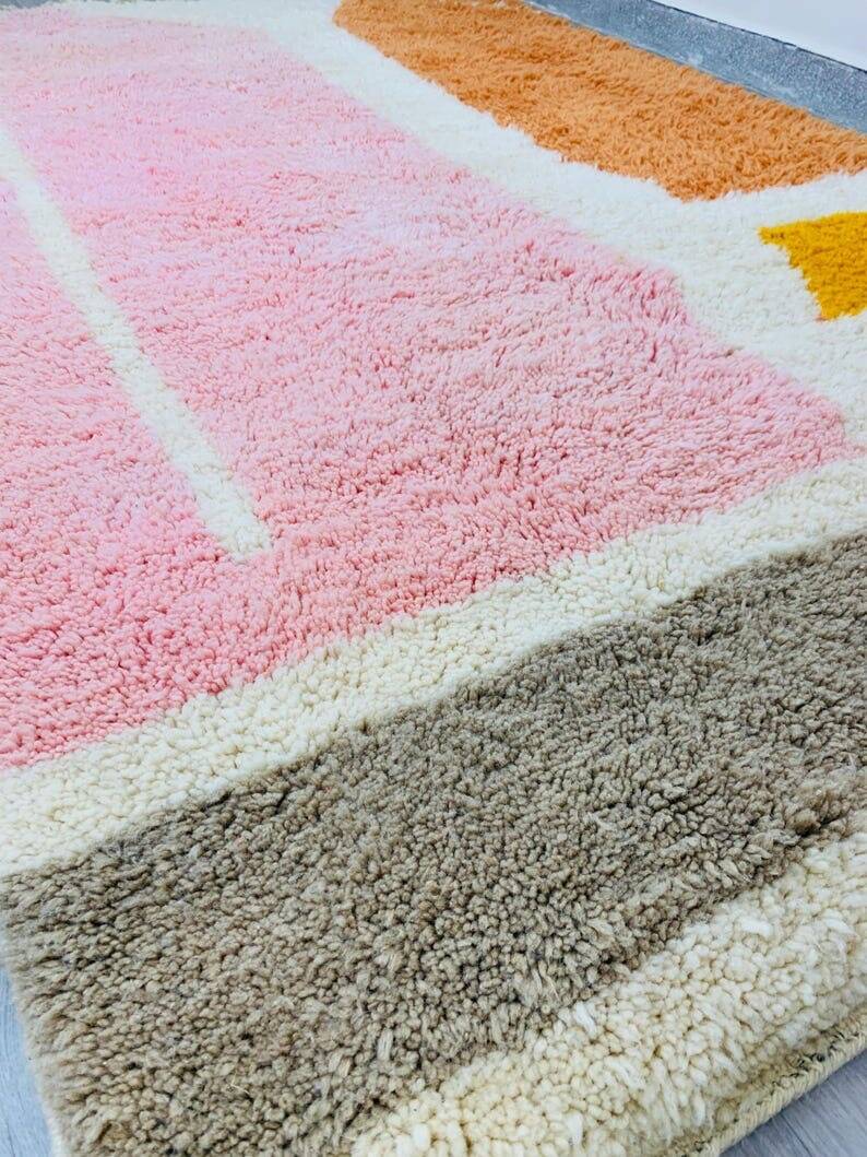 Traditional handmade pure wool rug, size 150 x 250 cm