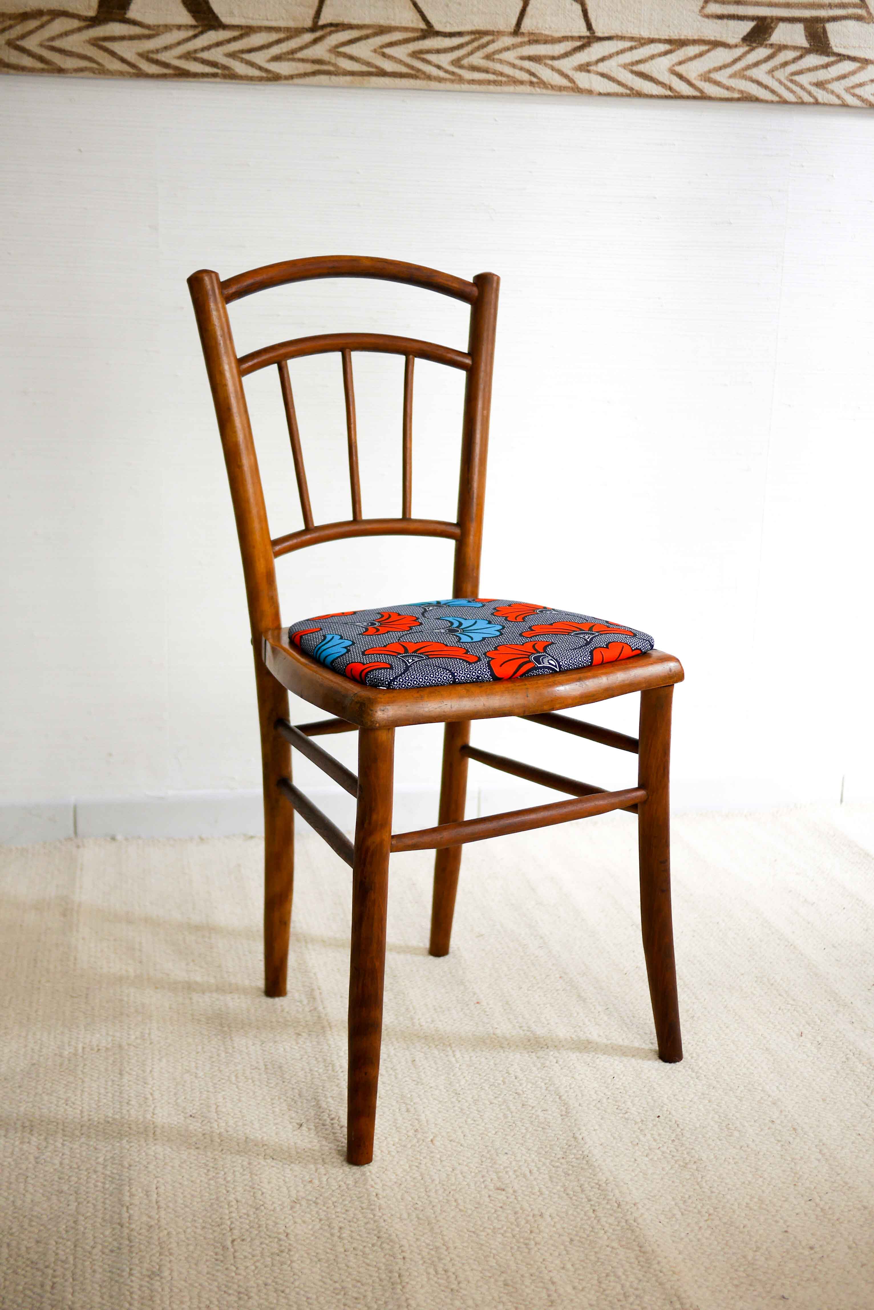 Pair of chairs wax