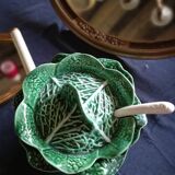 Cabbage-shaped soup pot