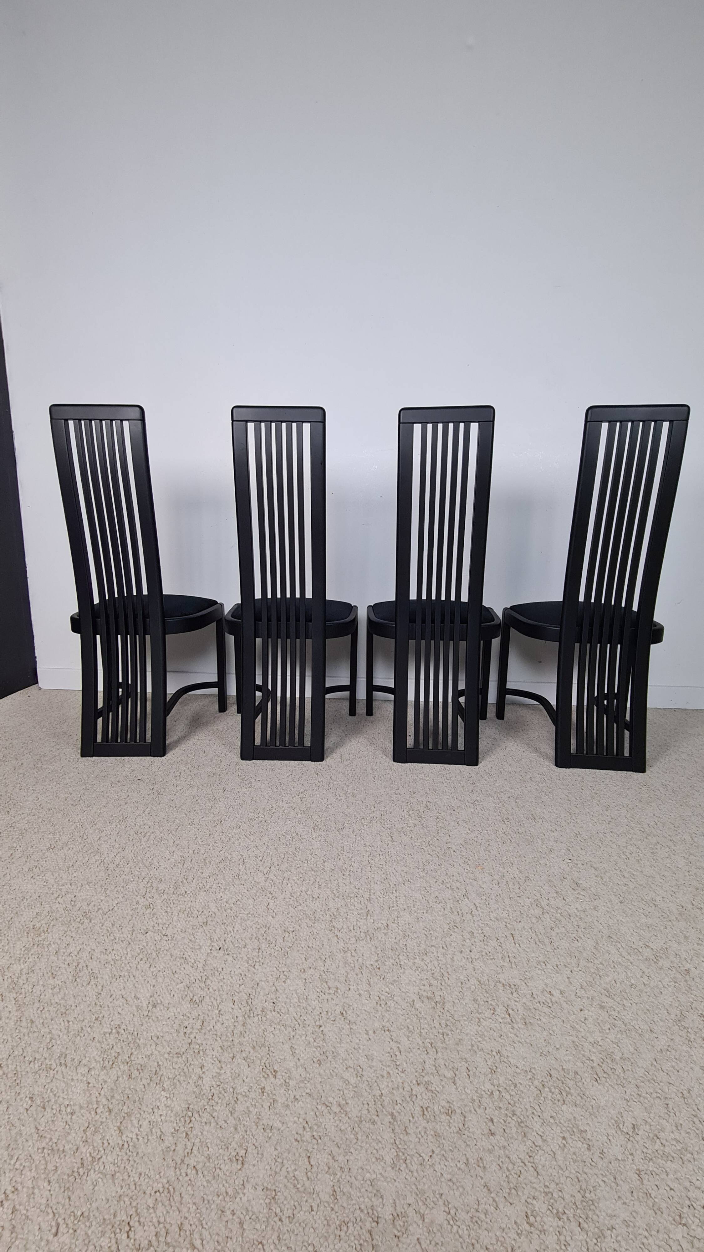Set of four high "Slat back" chairs - Italian design 1980s