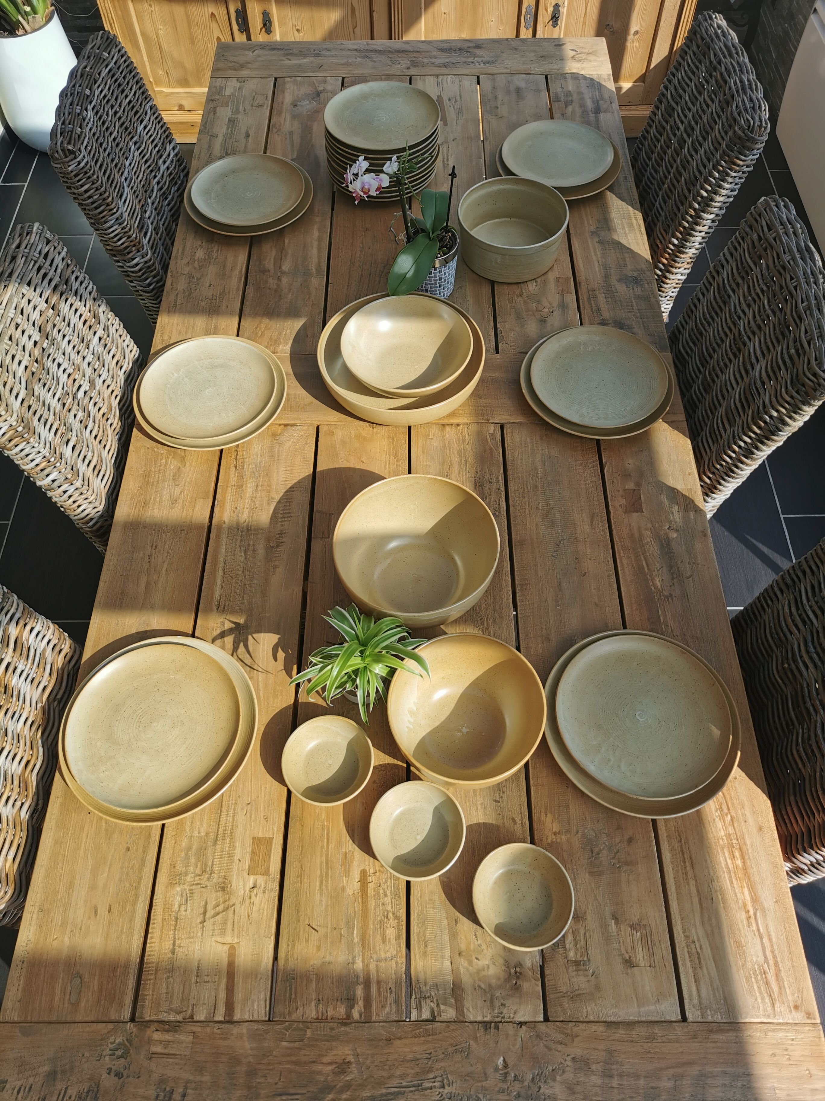 Full service in CNP Village sandstone