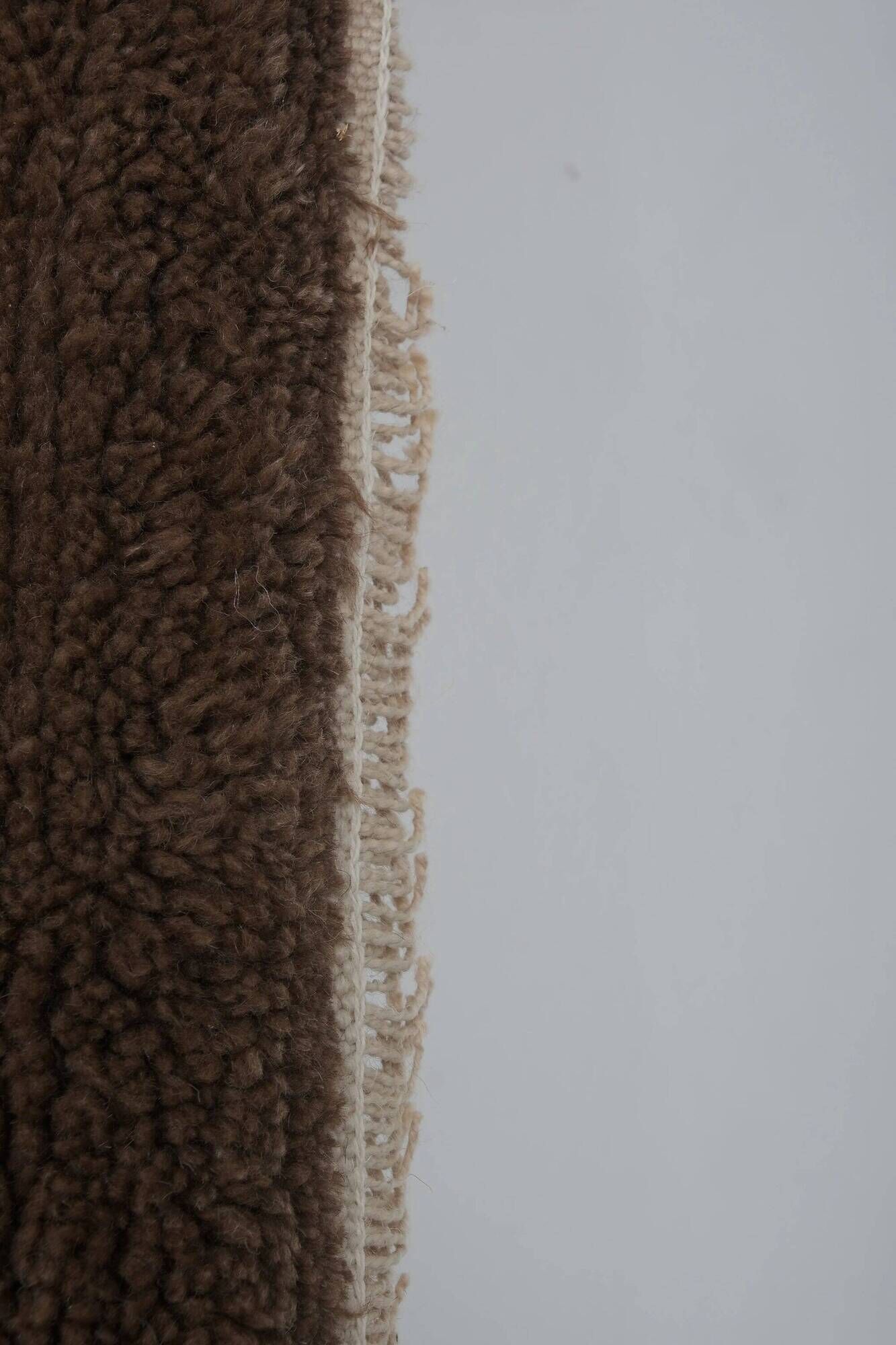 Vintage handmade Turkish rug 117x168 cm