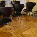 Ensemble de 6 chaises "Seven" modèle 3107 Arne Jacobsen