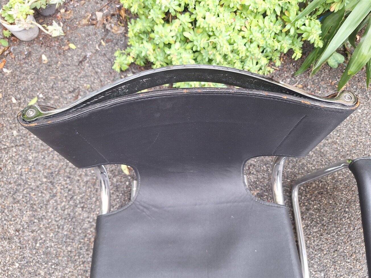 Model 920 Chairs in Chrome and Black Leather by Carlo Bartoli for T70, 1970s, Set of 6