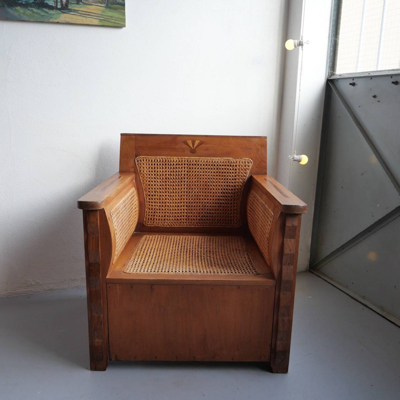 Paire de fauteuils bois et cannage