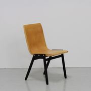 Set de 4 chaises empilables par Roland Rainer