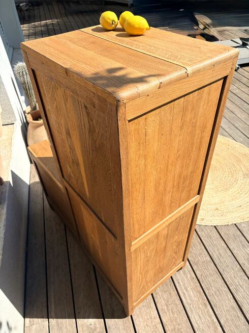 Petite armoire asymétrique « Pénélope »