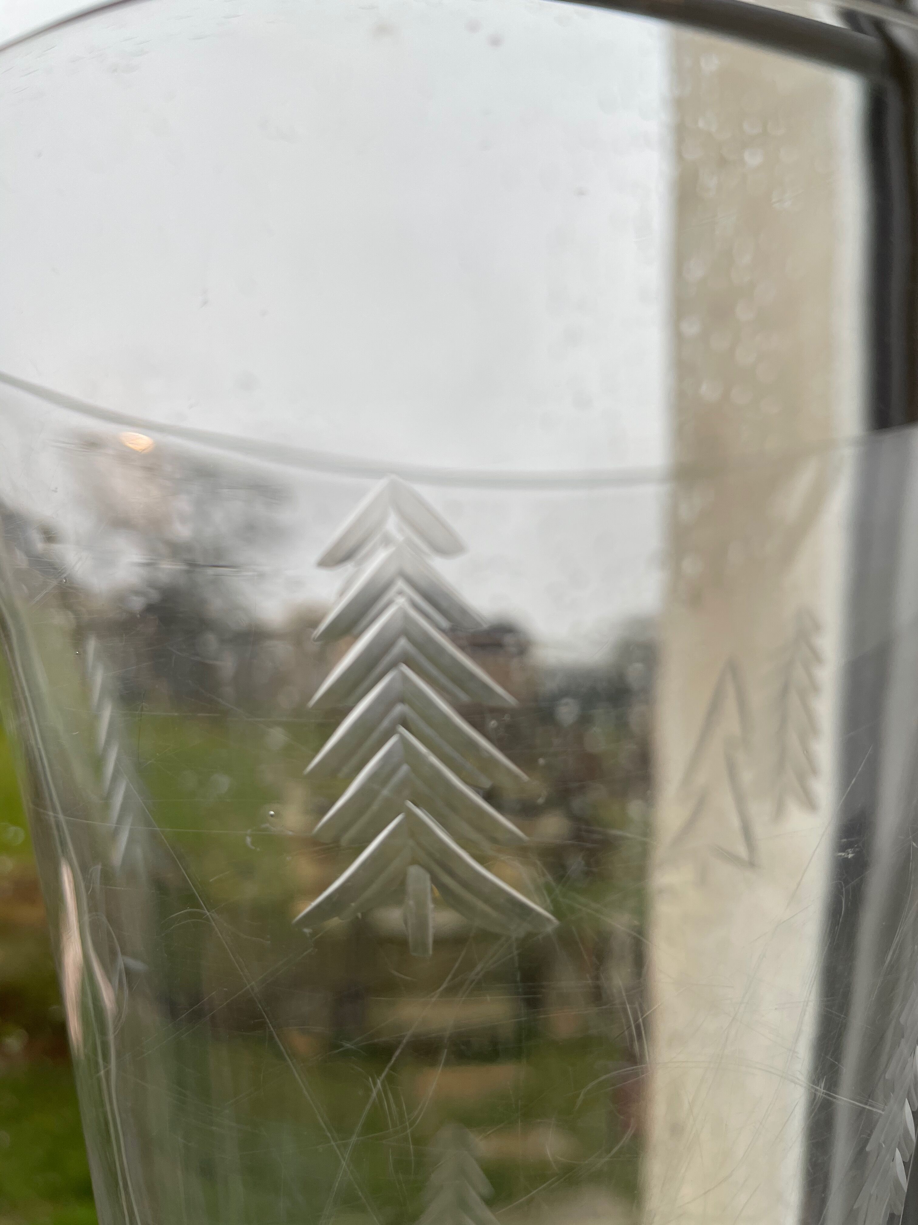 Daum vase, crystal blown and worked hot