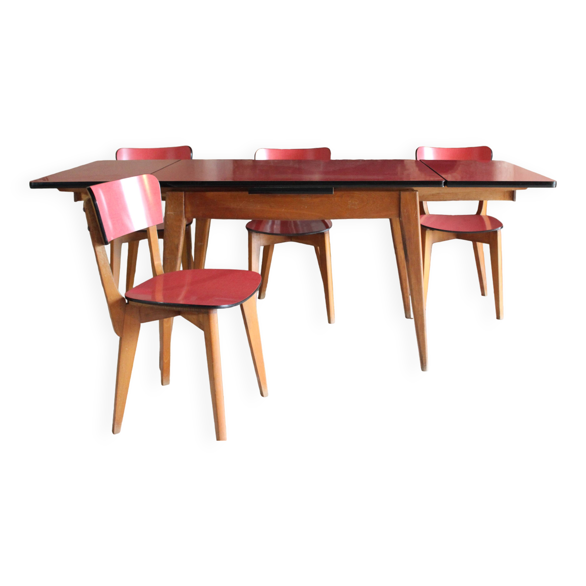 Table de cuisine et ses 4 chaises en bois et formica rouge, 1950