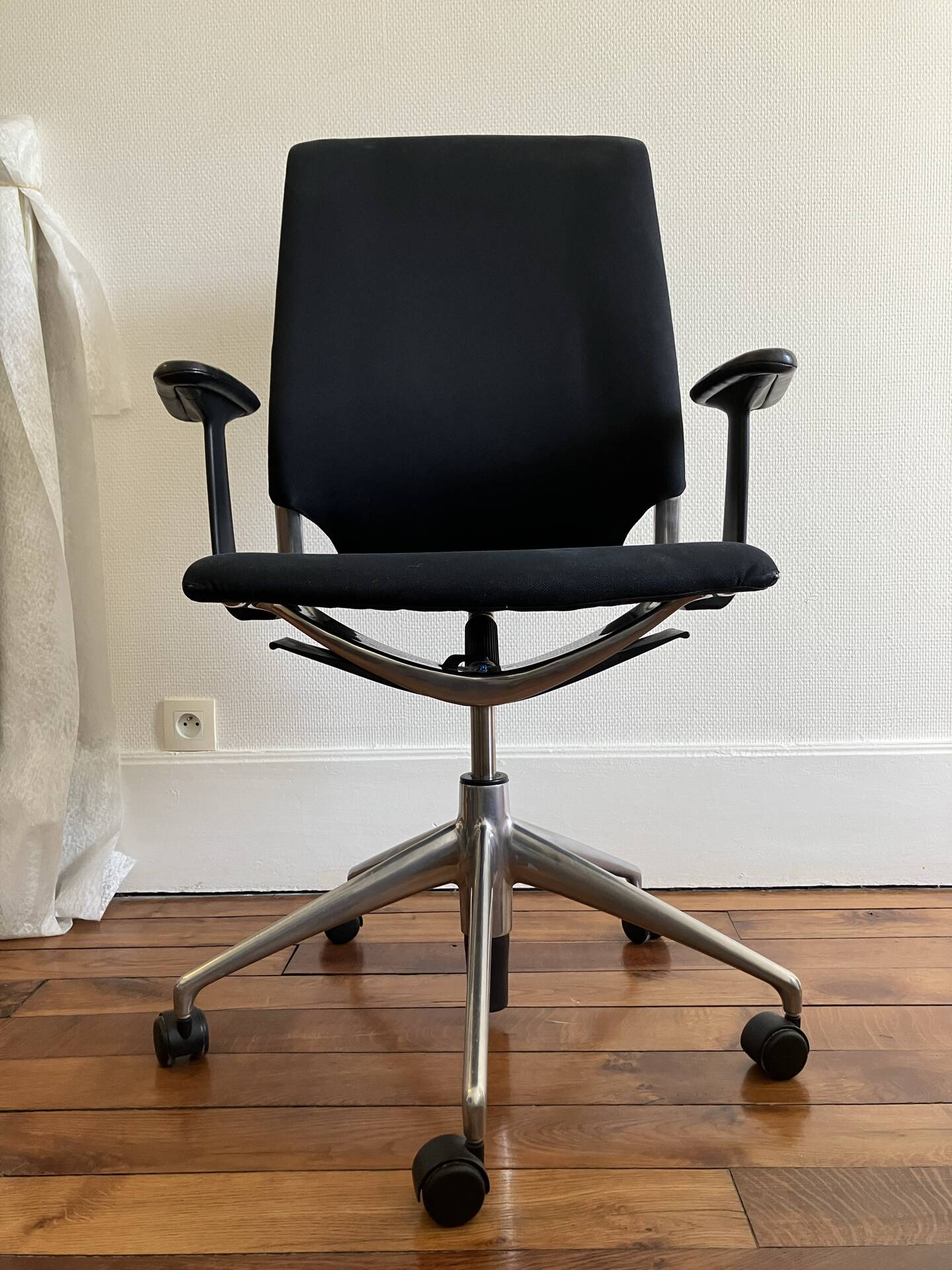 Vitra Meda office chair