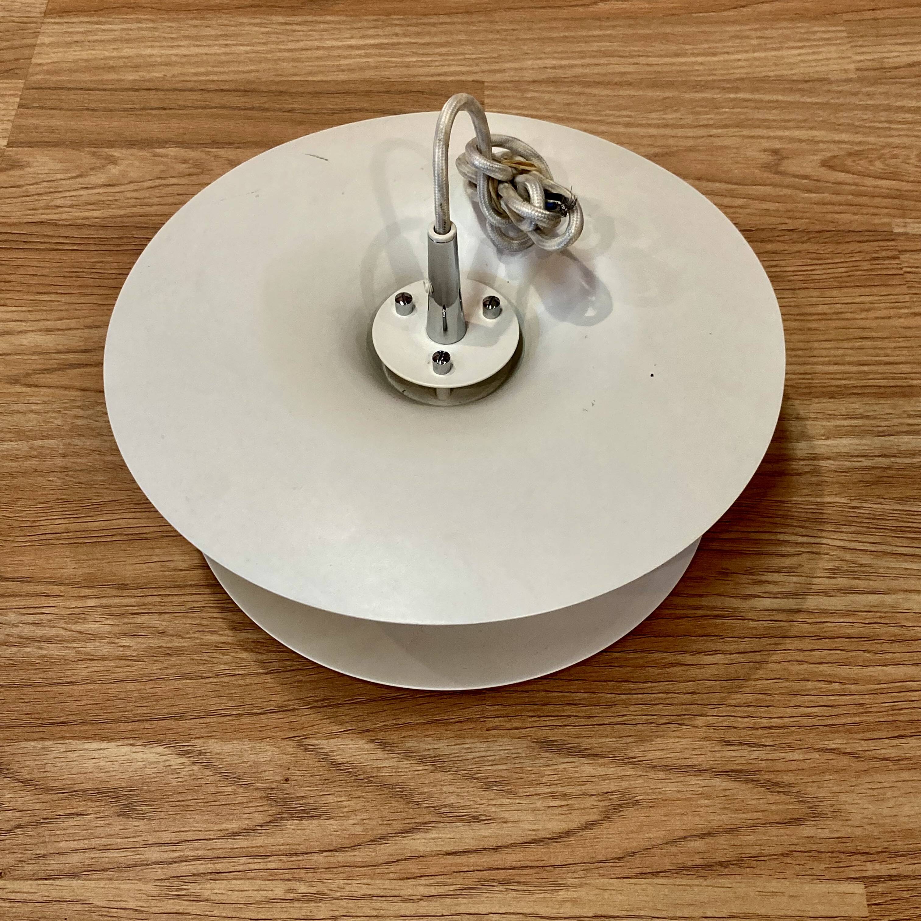 Scandinavian white suspension design "Joakim Fihn".