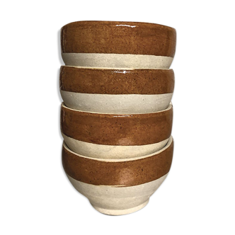 4 stoneware bowls