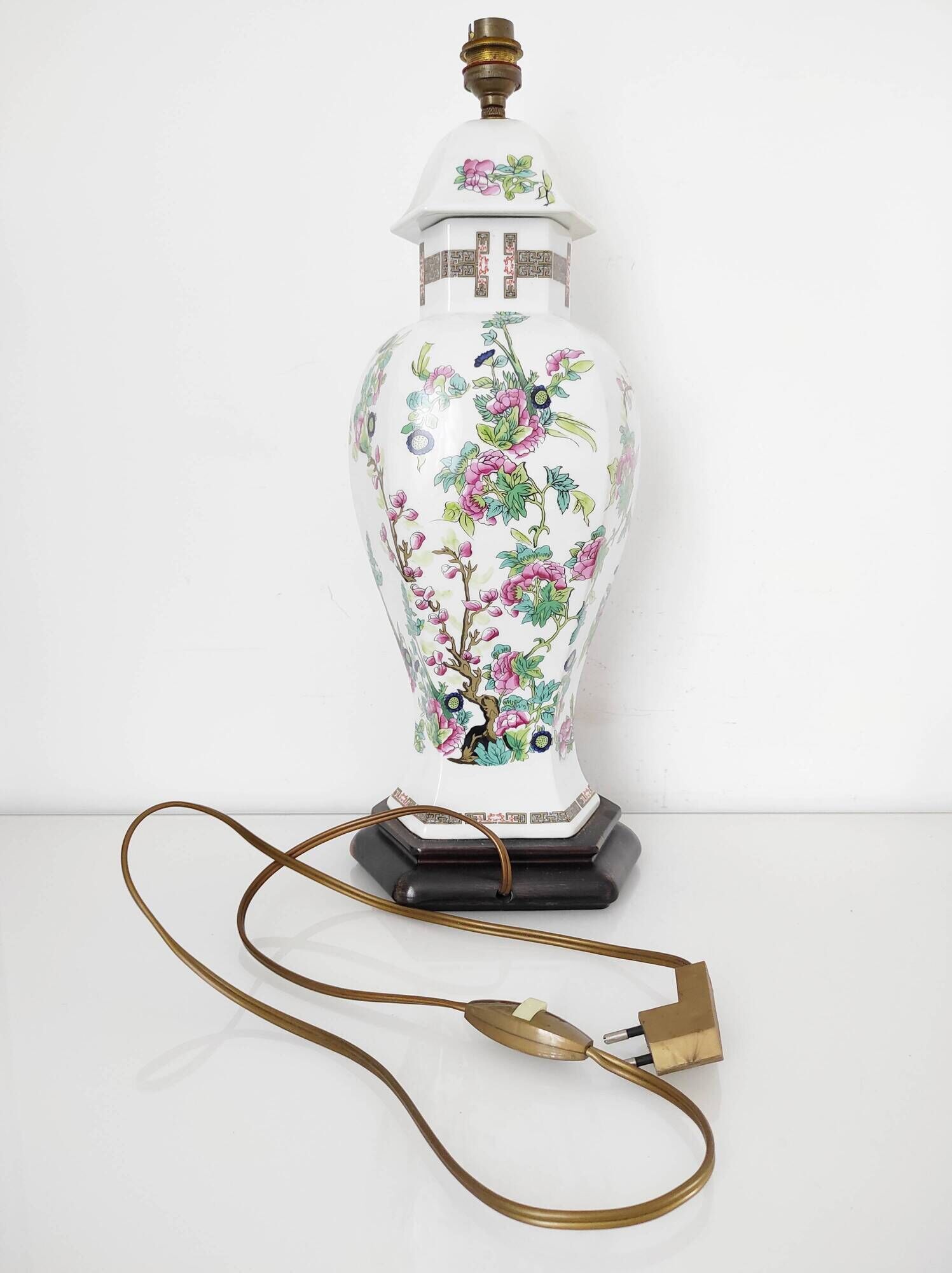 Asian floral porcelain lamp base
