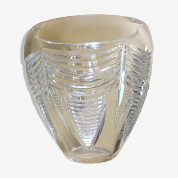 Large Art Deco vase in Baccarat crystal