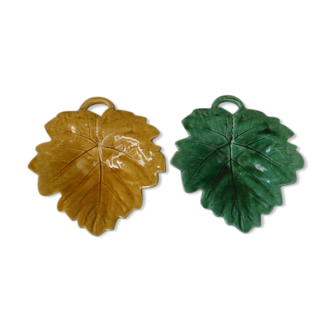 Deux vides poches en céramique émaillée verte et jaune vintage Sarreguemines France