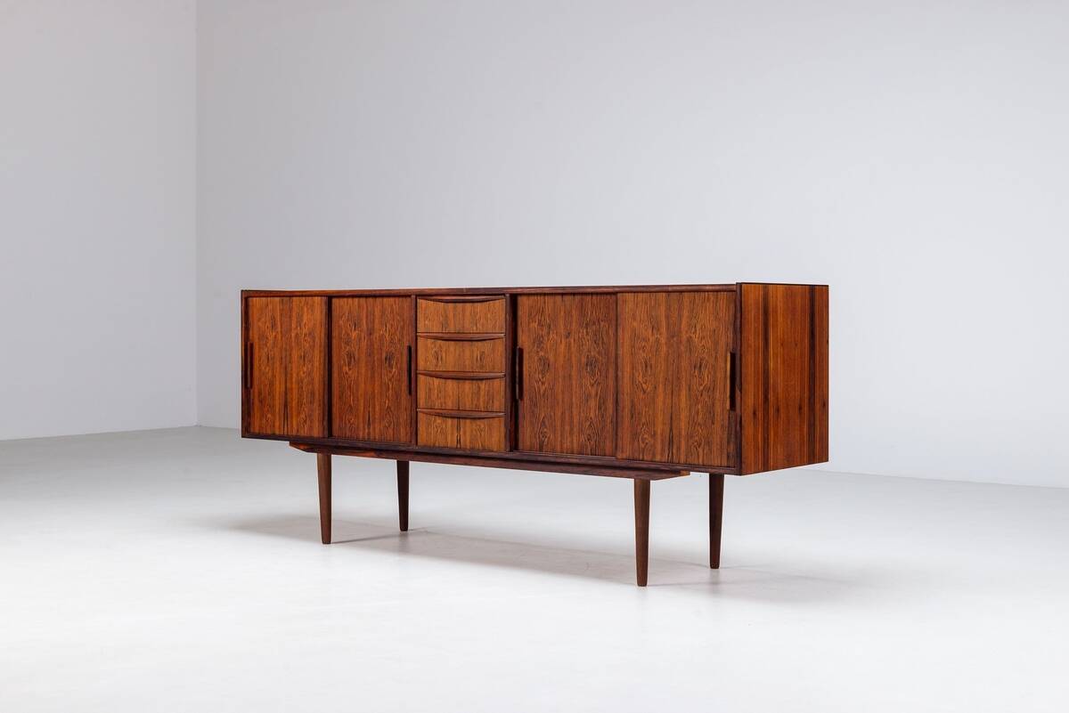 Scandinavian symmetric sideboard in rosewood Denmark 1960