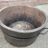 Barrel style flower box