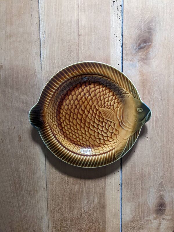 Assiettes et plat poisson Sarreguemines