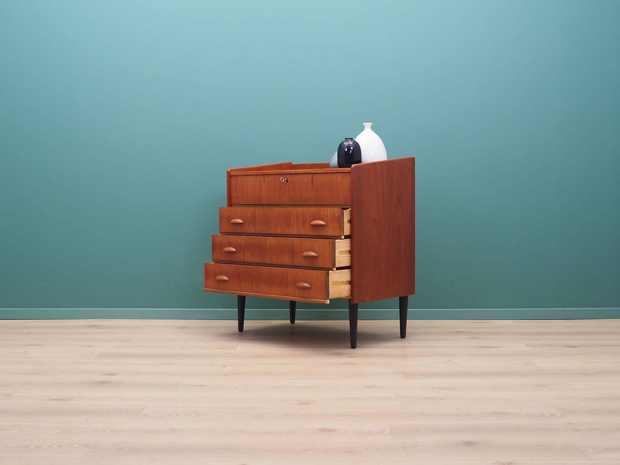 Teak dressing table, Scandinavian design, 1960s, manufactured by SW Finland