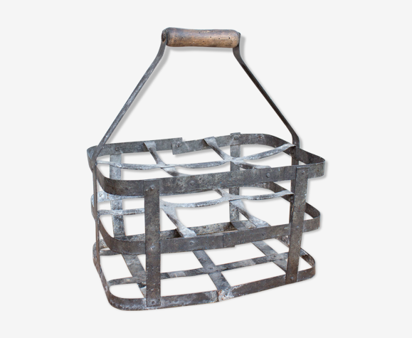 Vieux porte bouteilles en zinc