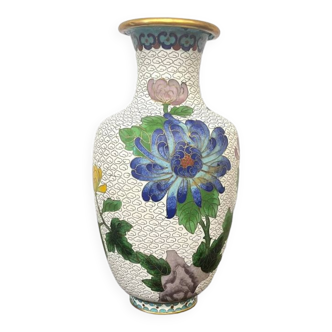 Cloisonné vase floral motif