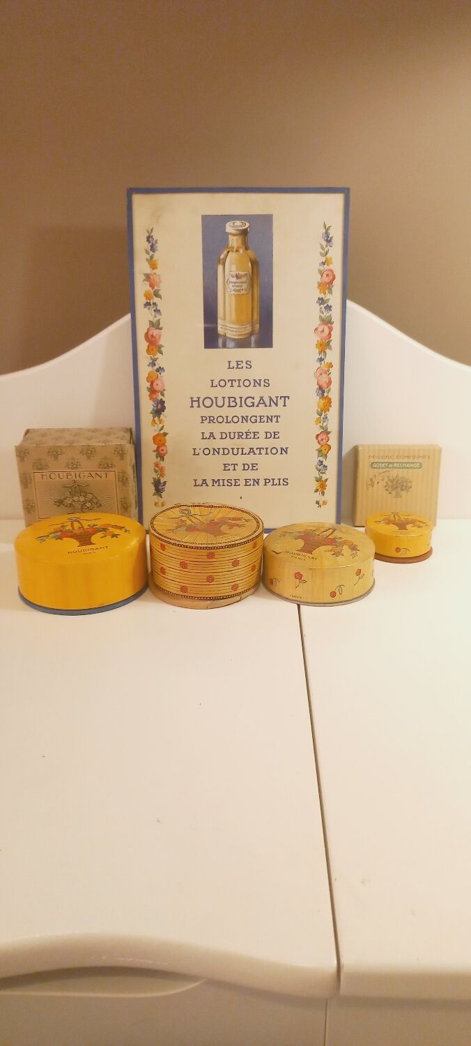 Houbigant powder boxes, shadows and antique advertising collection set