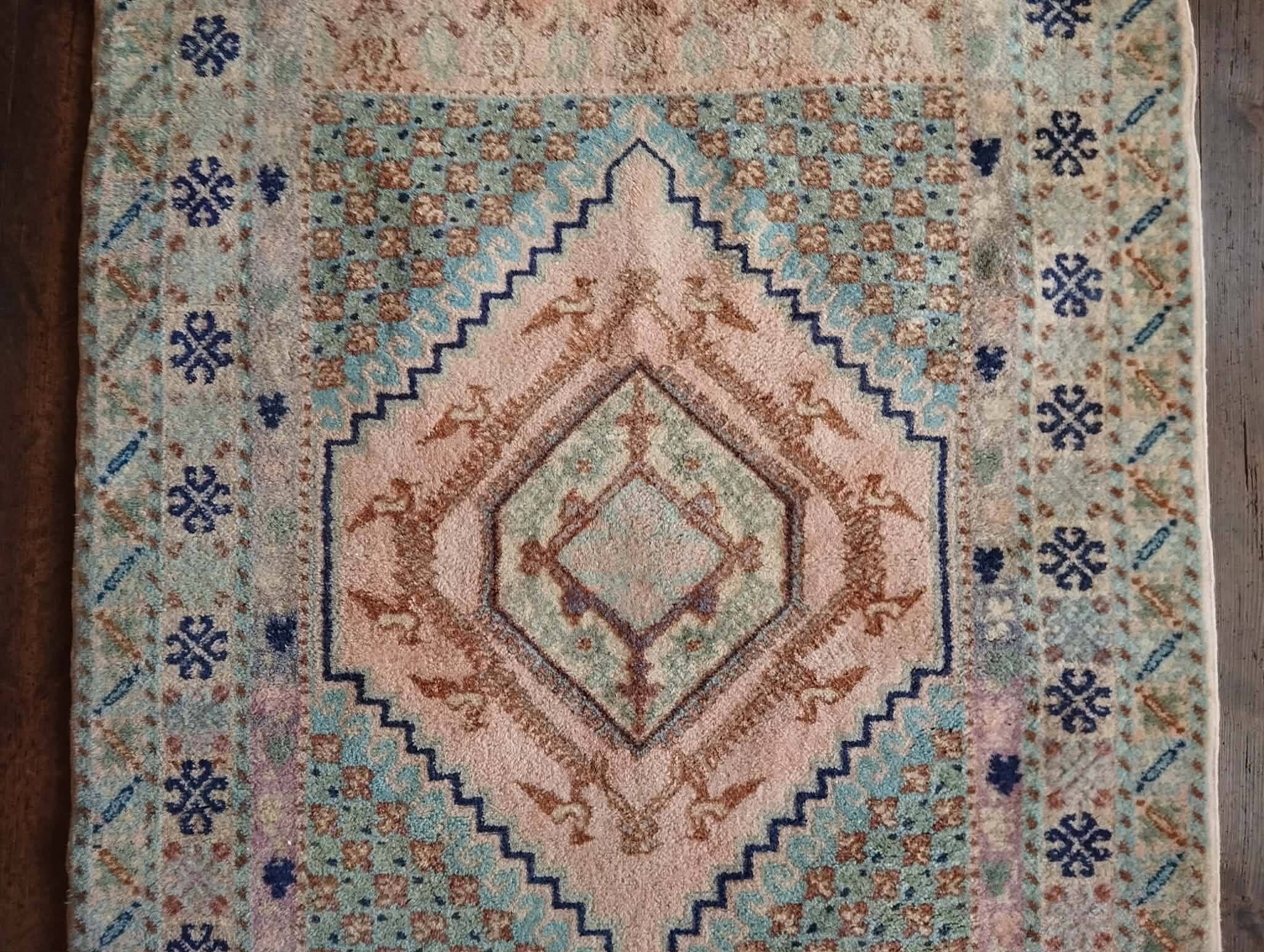 Handmade Berber rug Rabat 176x117