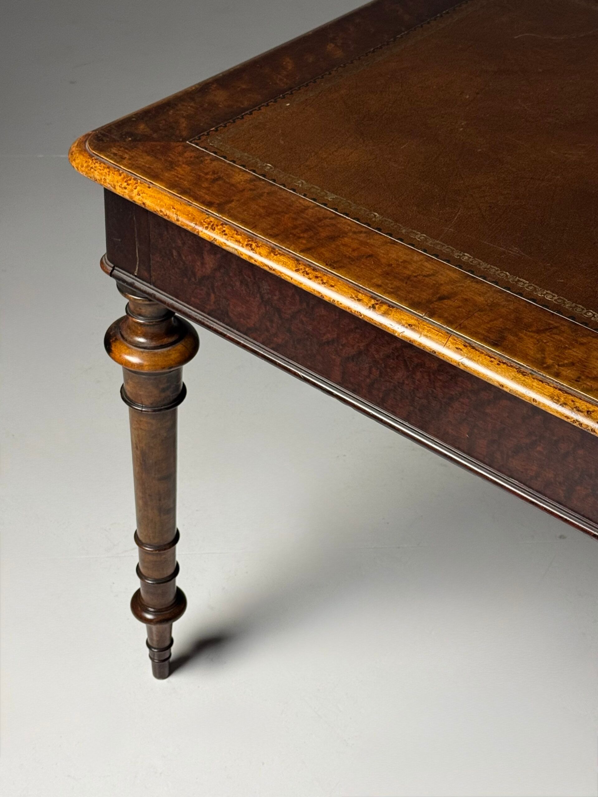 Victorian writing desk 1850-1870
