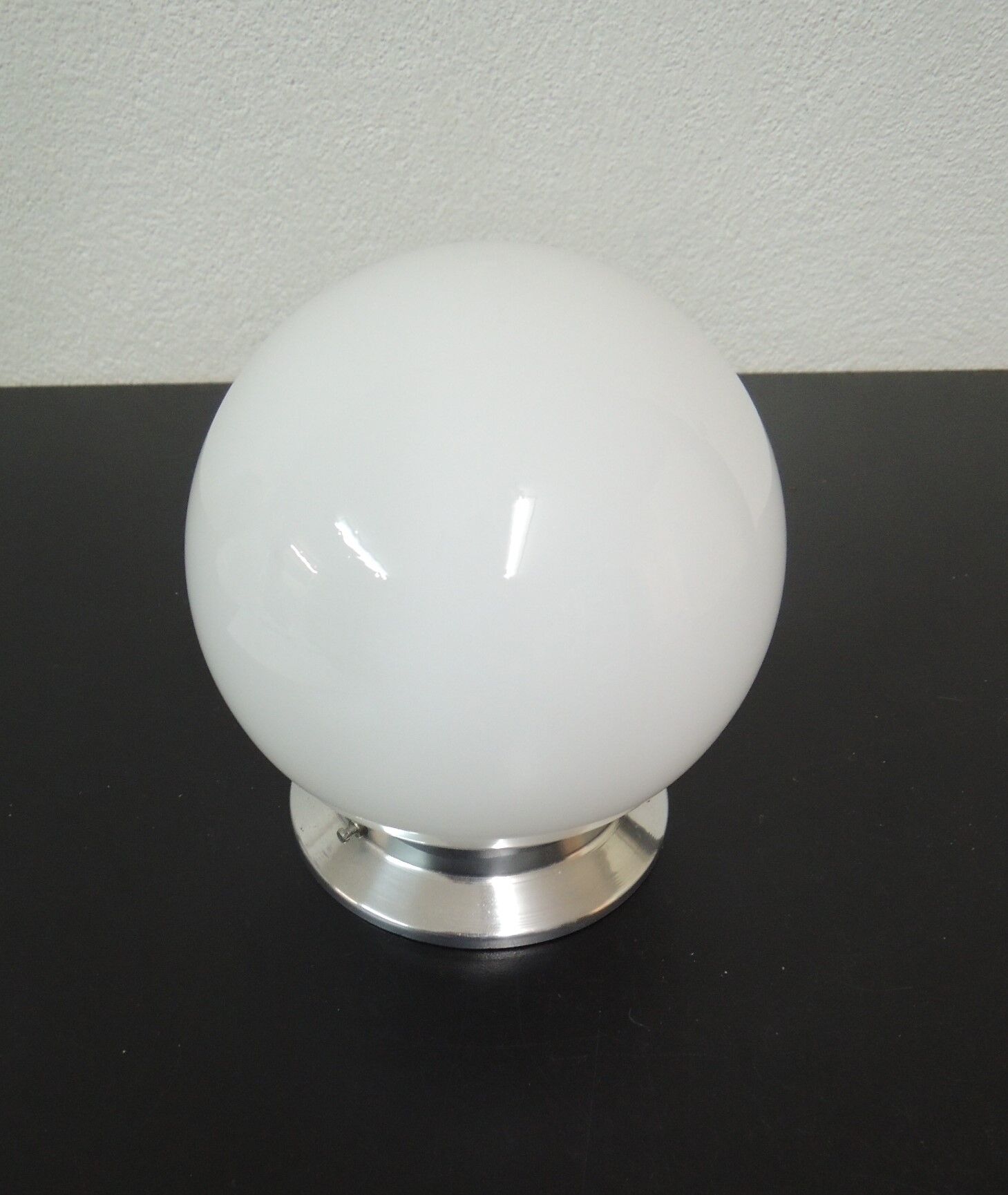 Opaline globe ceiling