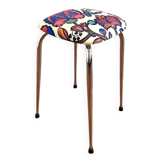Upcycled vintage stool - Indian beige