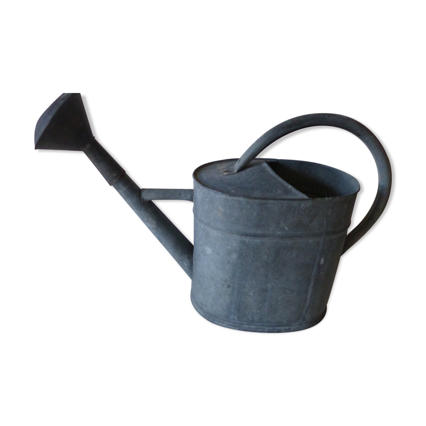 Zinc watering can