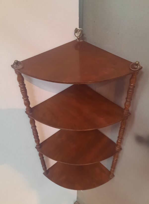 Etagere murale de coin à 4 plateaux