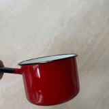 Vintage saucepan, in red enamel made in Finland