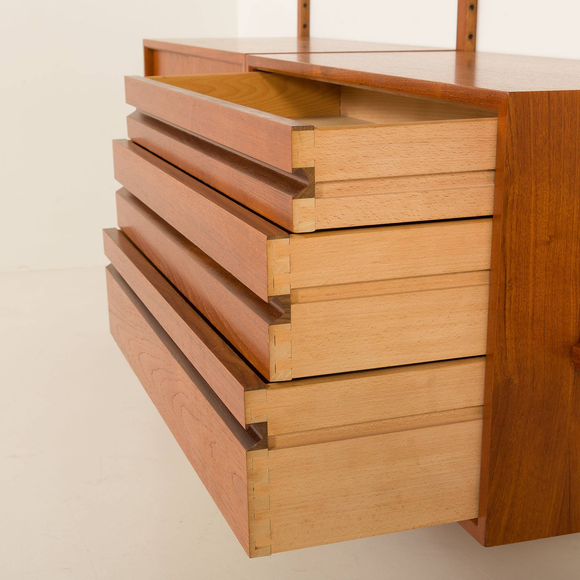 Poul Cadovius 4 bay teak Wall unit, 1960s