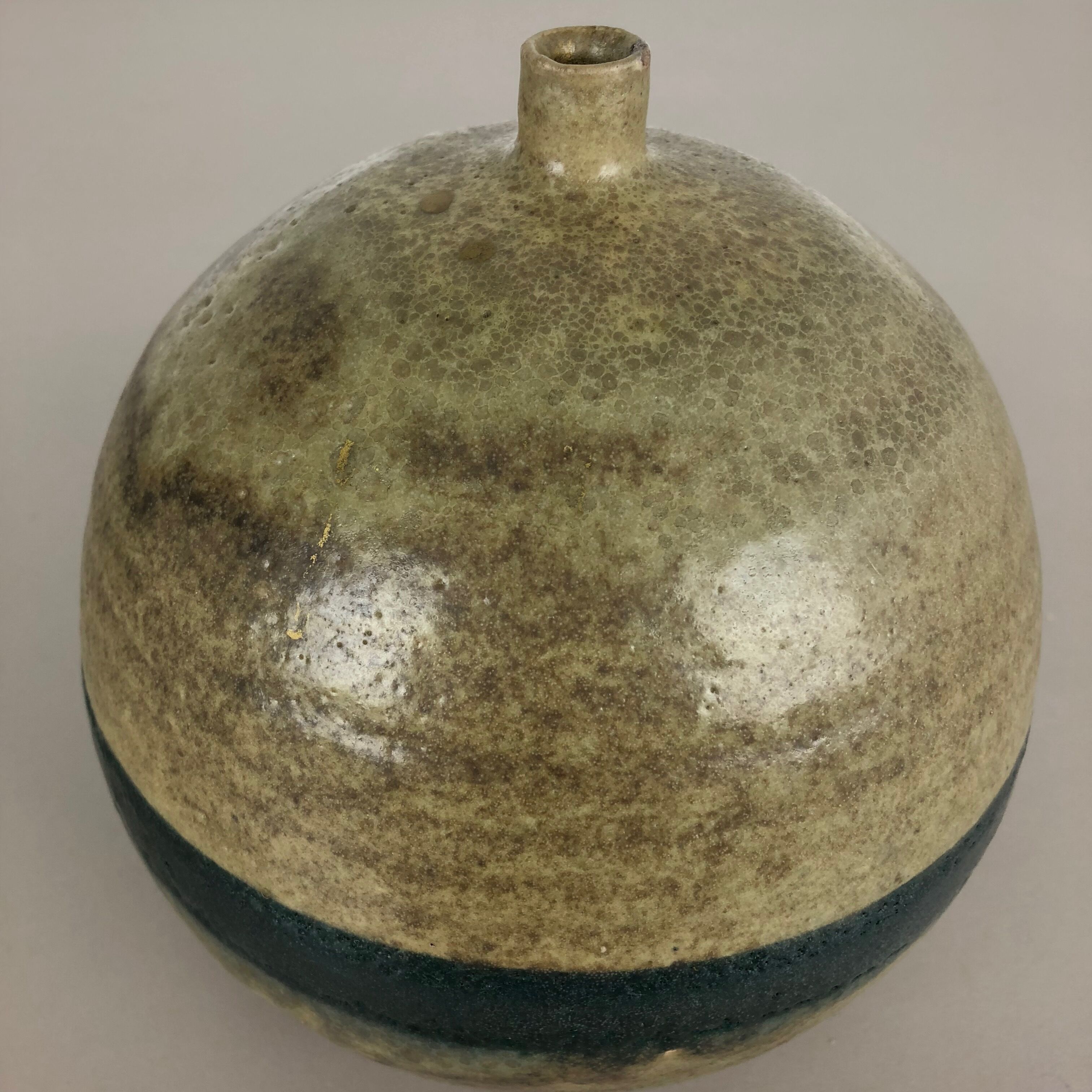 Original 1960 ceramic studio pottery vase by Piet Knepper for Mobach in the Netherlands