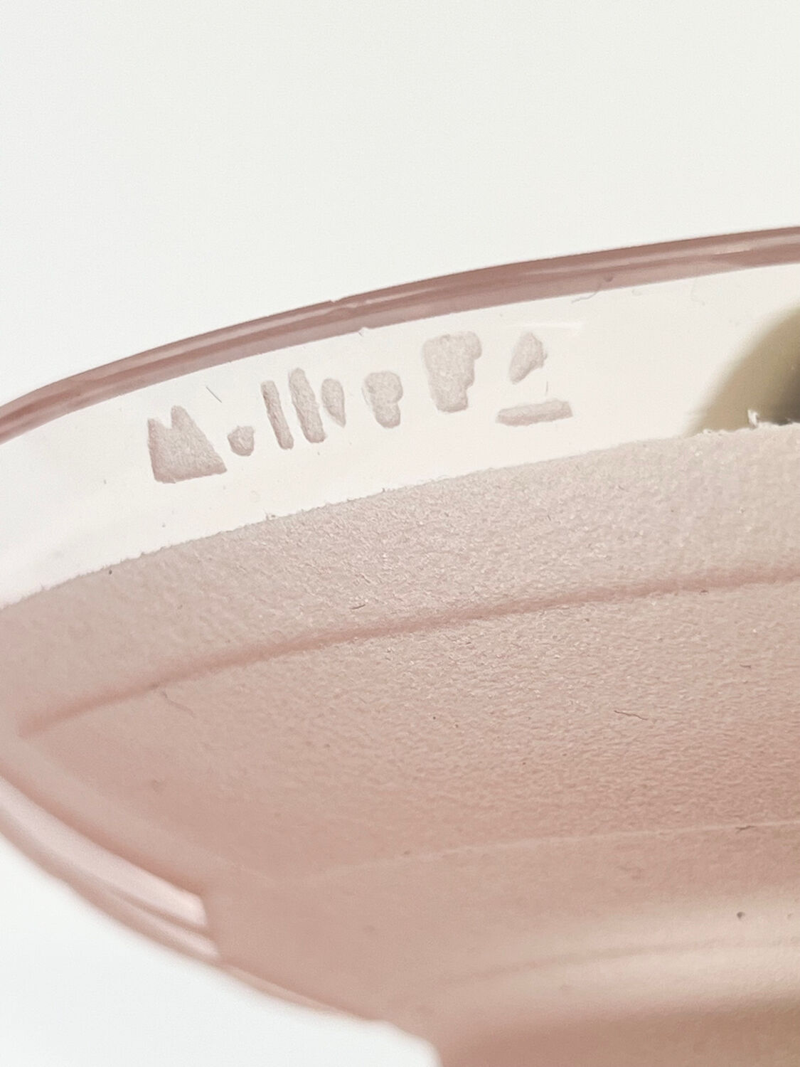 Pair of Art Deco bedside lamps, glasses signed Muller