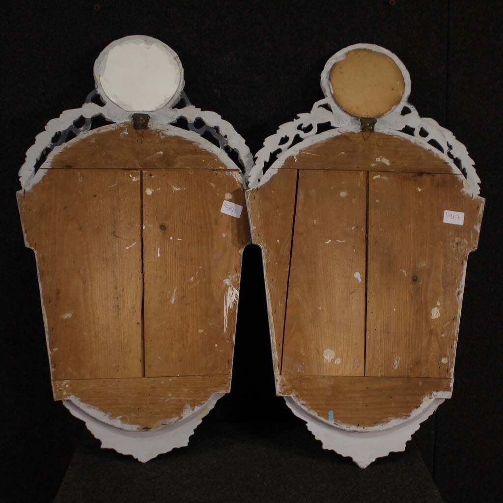 Paire de miroirs de style Louis XVI, XXème siècle