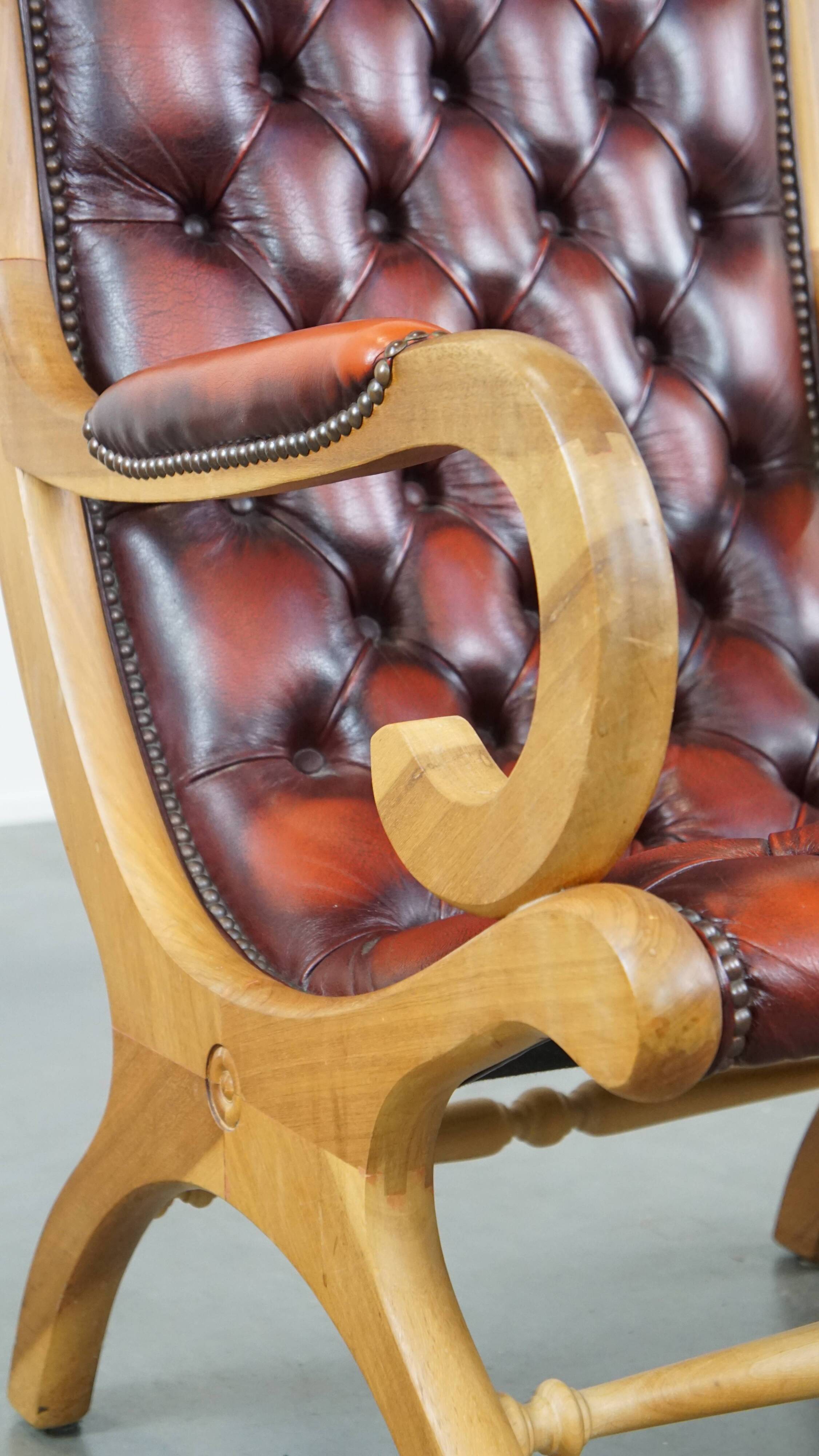 Red flame-grained English cow leather chesterfield armchair