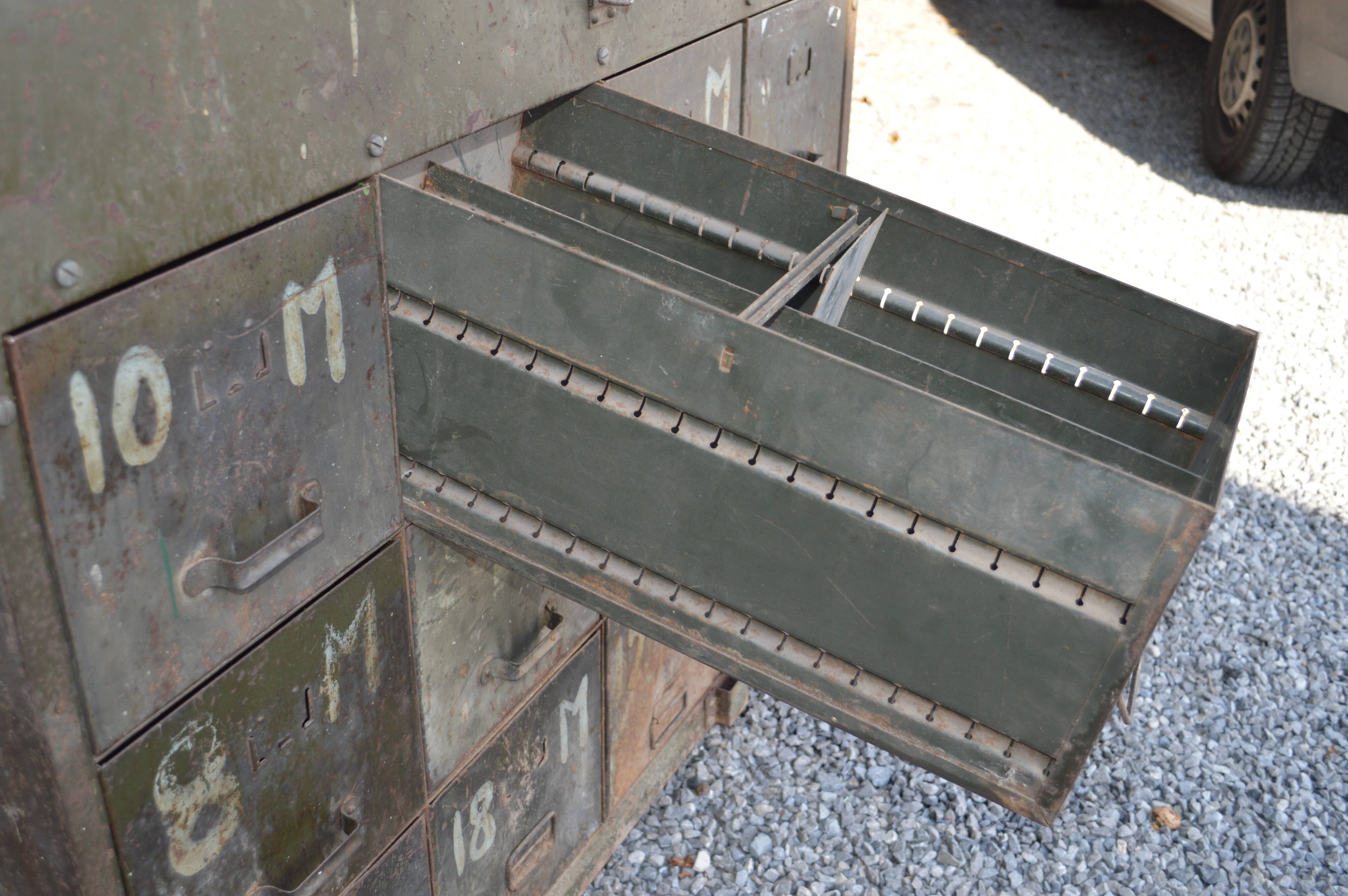 Workshop furniture with iron drawers