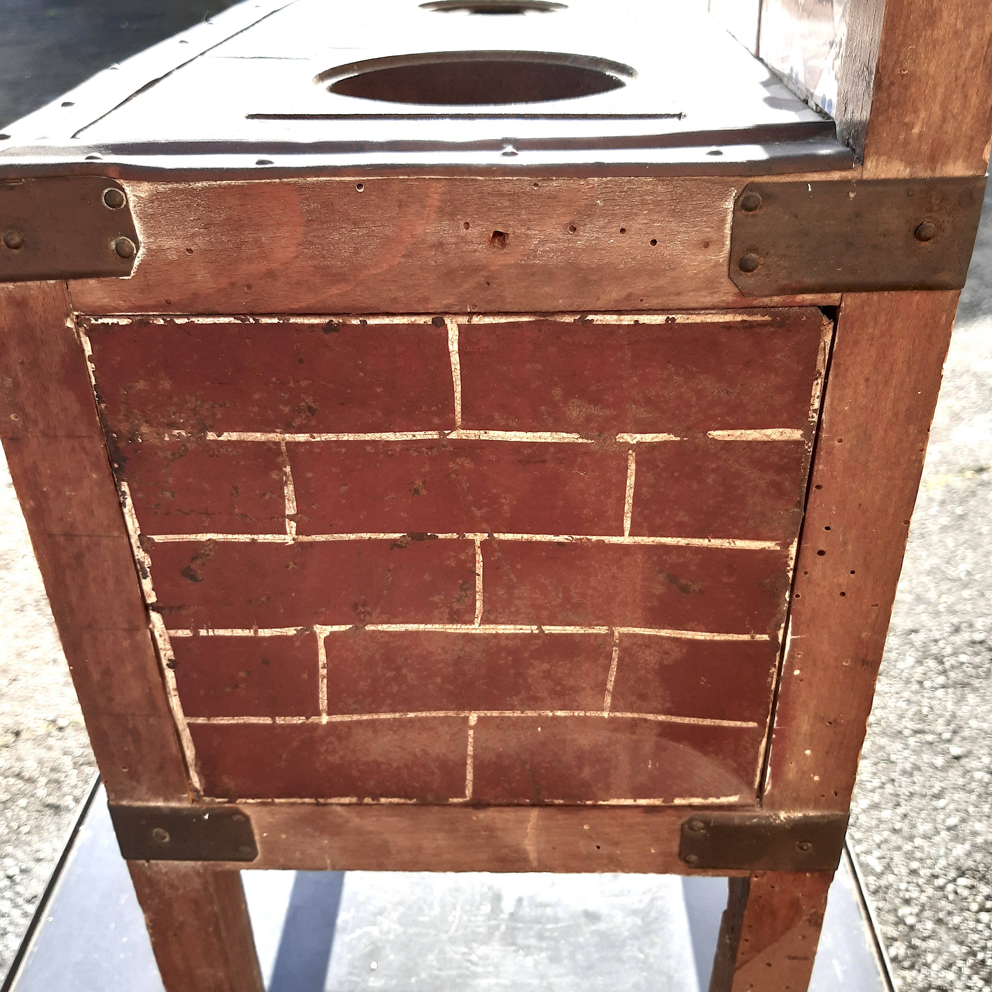 doll's stove for cooking, 1900