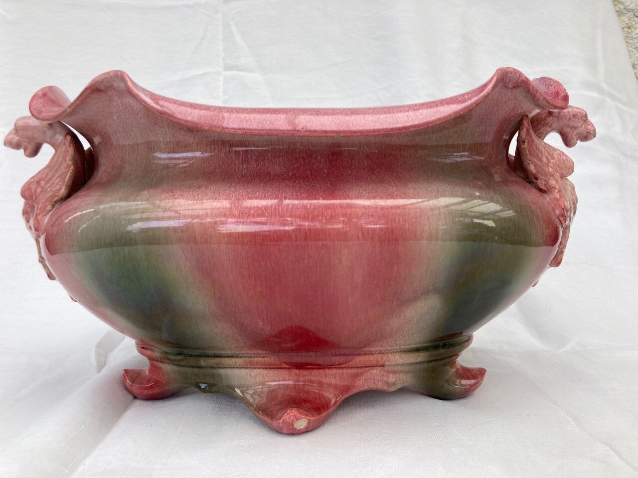 Vallauris-style gardener