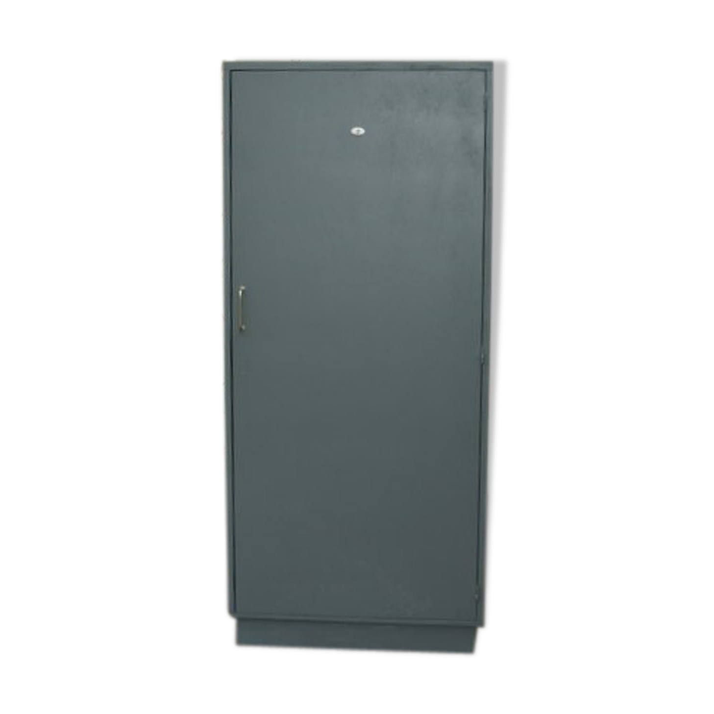 Vintage wardrobe no.7