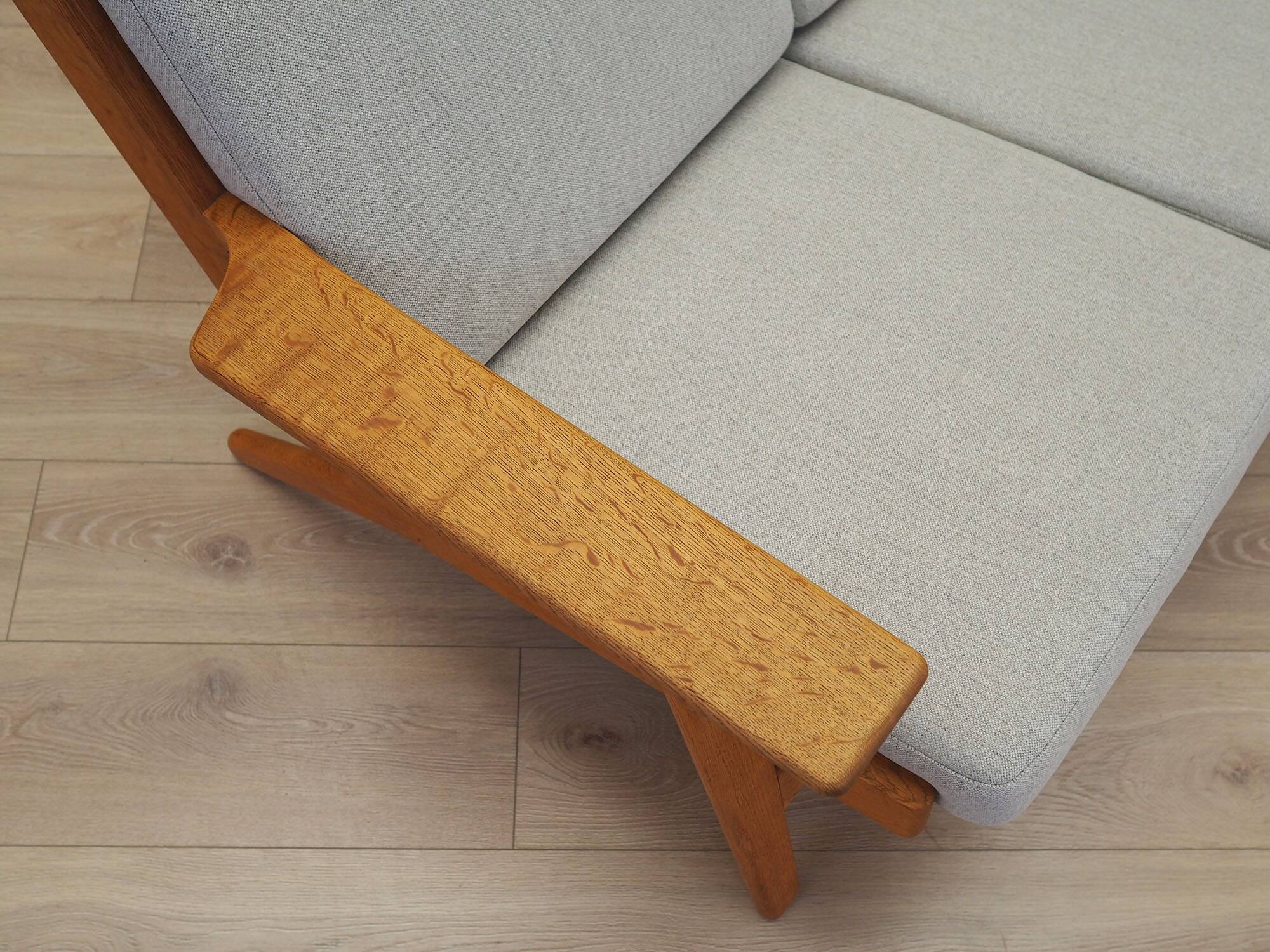 Oak sofa, Danish design, 1960s, designer: Hans J. Wegner, manufacturer: Get
