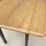 Two-tone kitchen table 2 extensions 1930