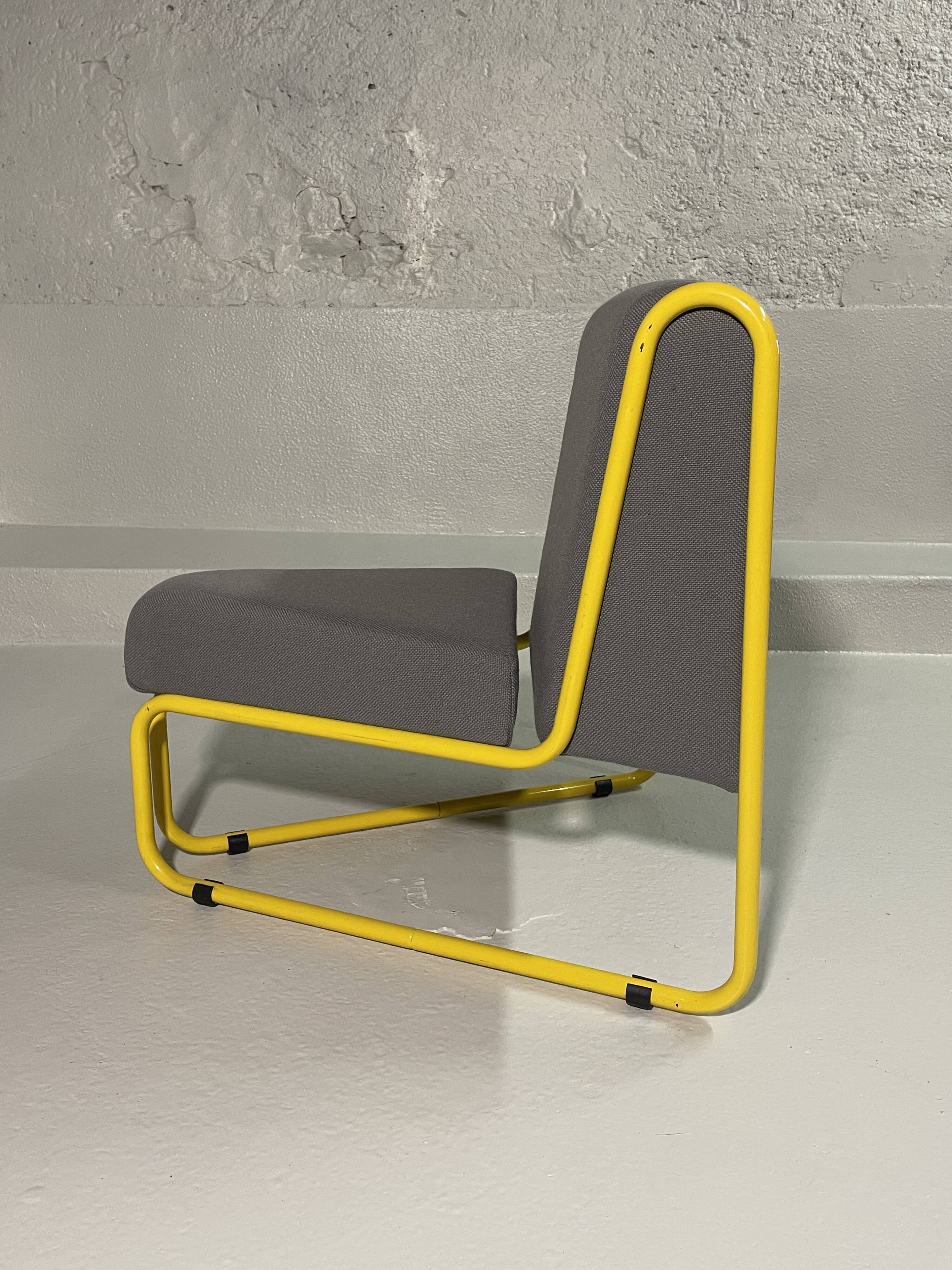 Modular tubular bench in yellow & grey fabric
